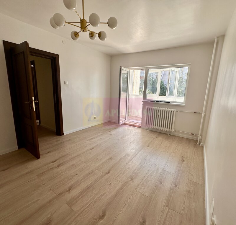 Apartament 4 camere Stefan Cel Mare-Badea Cartan